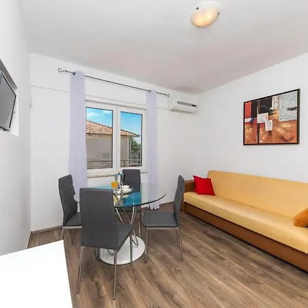 Petit Coco